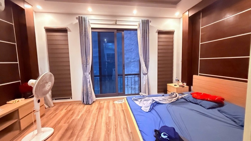 SIÊU PHẨM - GẦN HỒ TÂY - VÀI BƯỚC CHÂN RA PHỐ - KHU VIP  HIẾM NHÀ BÁN _ 30M2 – 5 TẦNG