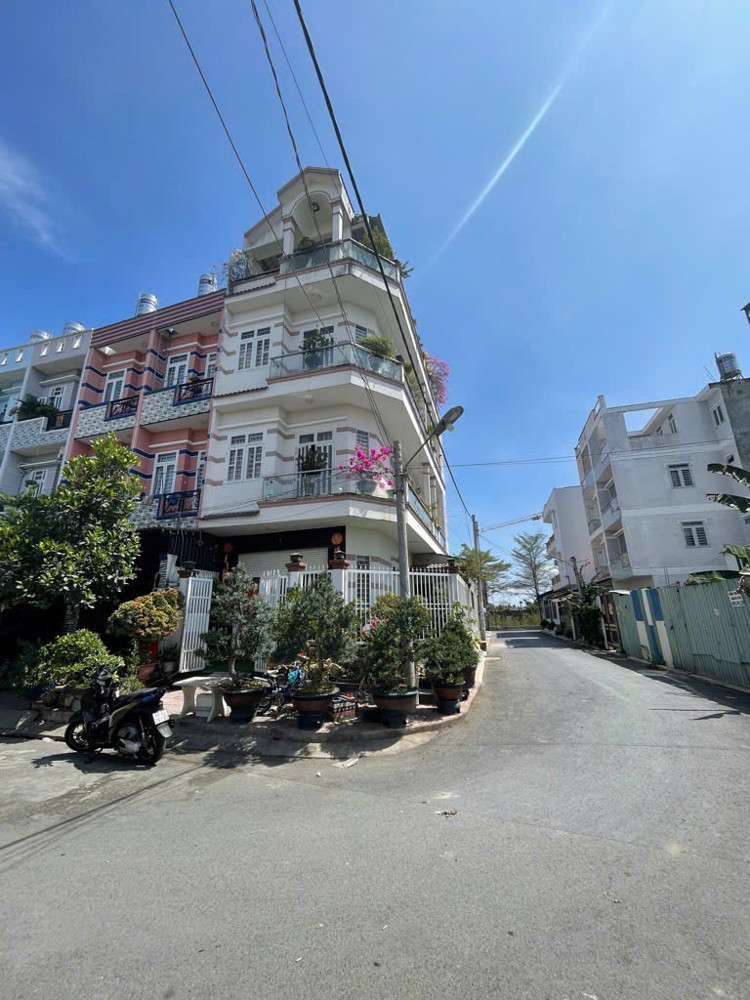 Bán nhà căn góc 2 mặt tiền đường 12m – 1527 Lê Văn Lương, Nhà Bè – giá chỉ 7,8 tỷ