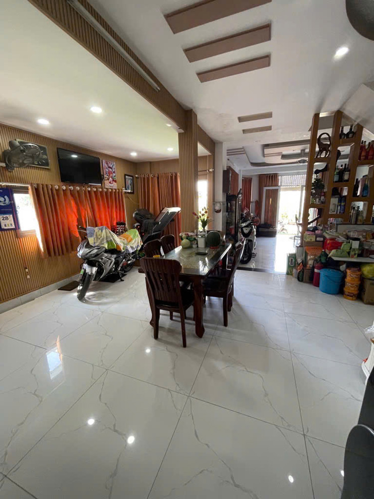 Bán nhà căn góc 2 mặt tiền đường 12m – 1527 Lê Văn Lương, Nhà Bè – giá chỉ 7,8 tỷ