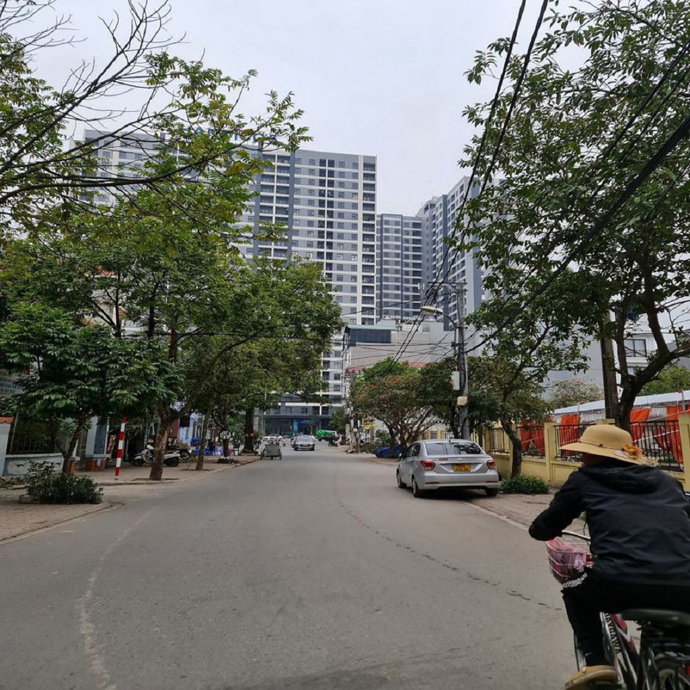 43m2 Trâu Quỳ, Gia Lâm, Hà Nội. Chỉ 5 tỷ x. Lh 0989894845