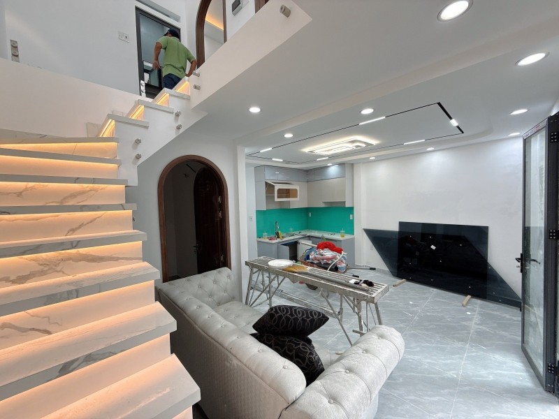 Biệt Thự Mini Âu Cơ TBình Chỉ 4.748 Tỷ– 2Tầng Đúc Đẹp – Full Nội Thất Cao Cấp