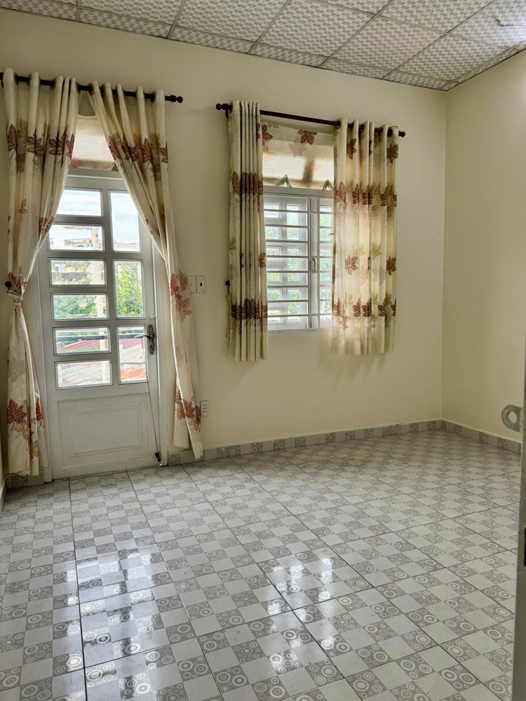 BÁN NHÀ 2 TẦNG 4 X 13,6M  SHR HẺM XE HƠI  LÂM THỊ HỐ, TÂN CHÁNH HIỆP Q12 GIÁCHỈ 3,8 TỶ TL