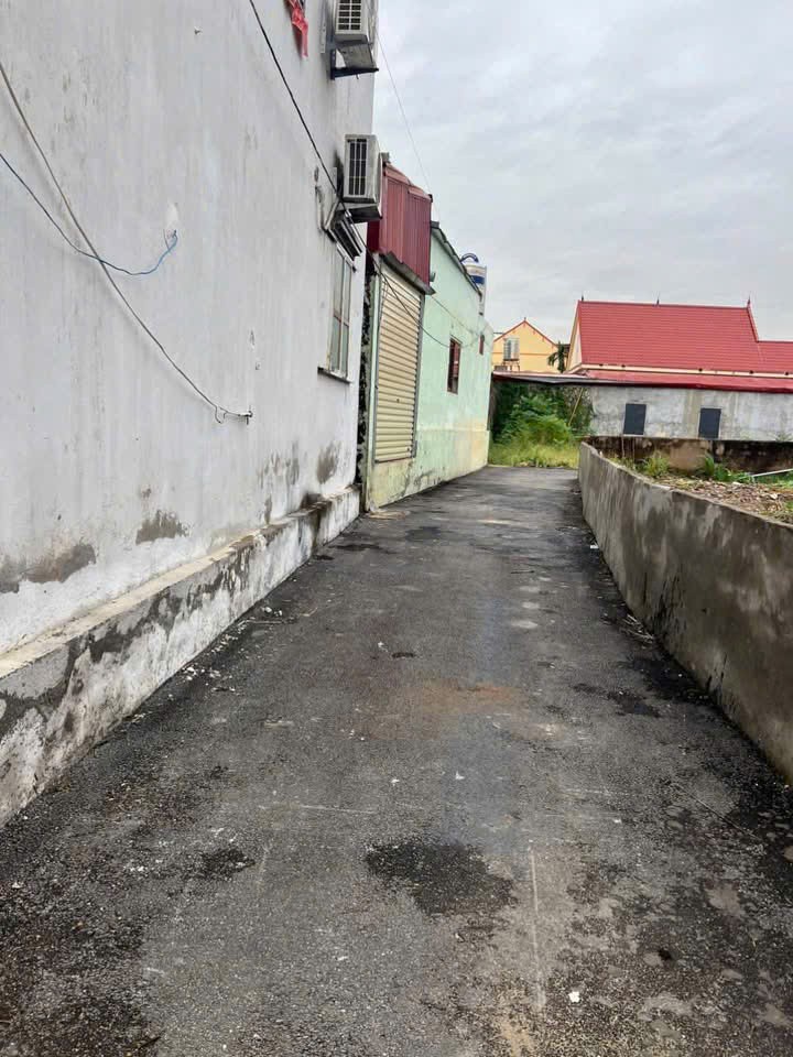 LÔ 61M² GIÁ HIẾM DƯỚI 1 TỶ - TRỤC NGÕ Ô TÔ, CÁCH ĐƯỜNG 403 CHỈ 100M  ZALO 0567 222 555