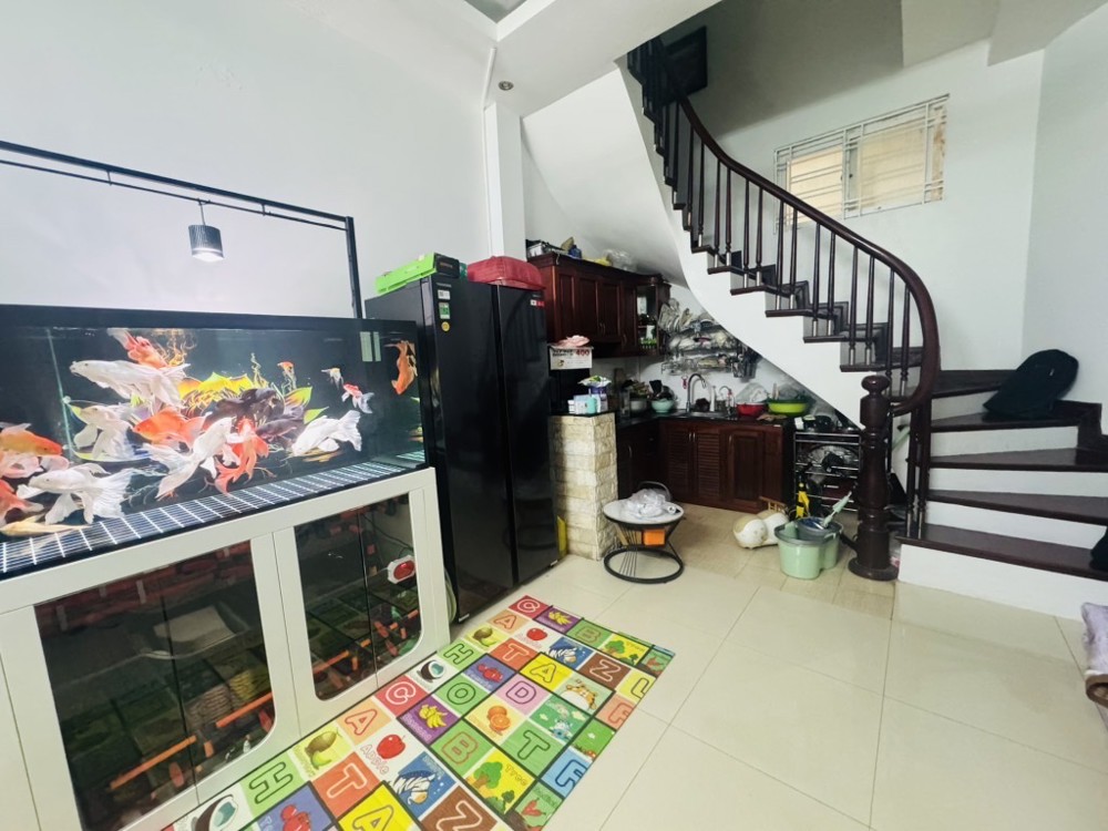 QUAN HOA CẤU GIẤY 25M x5 TẦNG CHỈ 4,5 TỶ GẦN CHỢ,GẦN Ô TÔ,NGÕ THÔNG