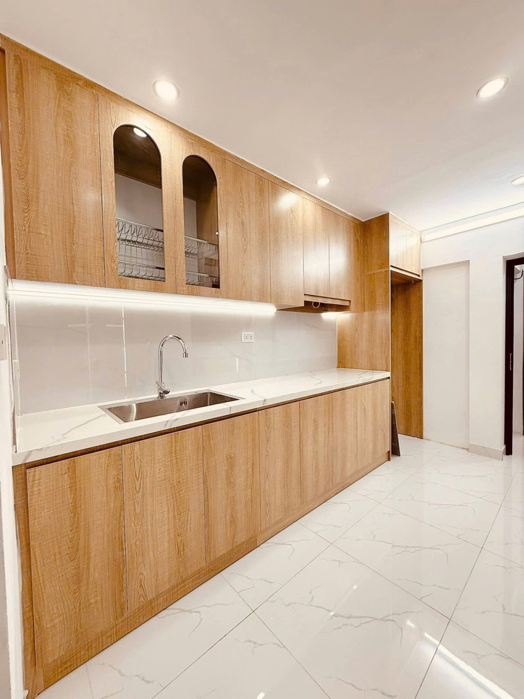 Bán căn hộ Tập thể tầng 2 Đại La, SĐCC, 70m2, 2 ngủ, 2 vệ sinh, 4.05 tỷ