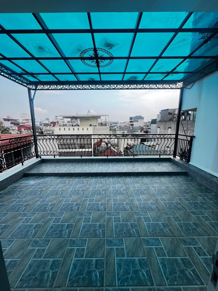 Nhà phố Nghiêm Xuân Yêm, ngõ ôtô, gần trường, chợ-50m*7 tầng,Thang máy. 14 tỷ (còn TL)