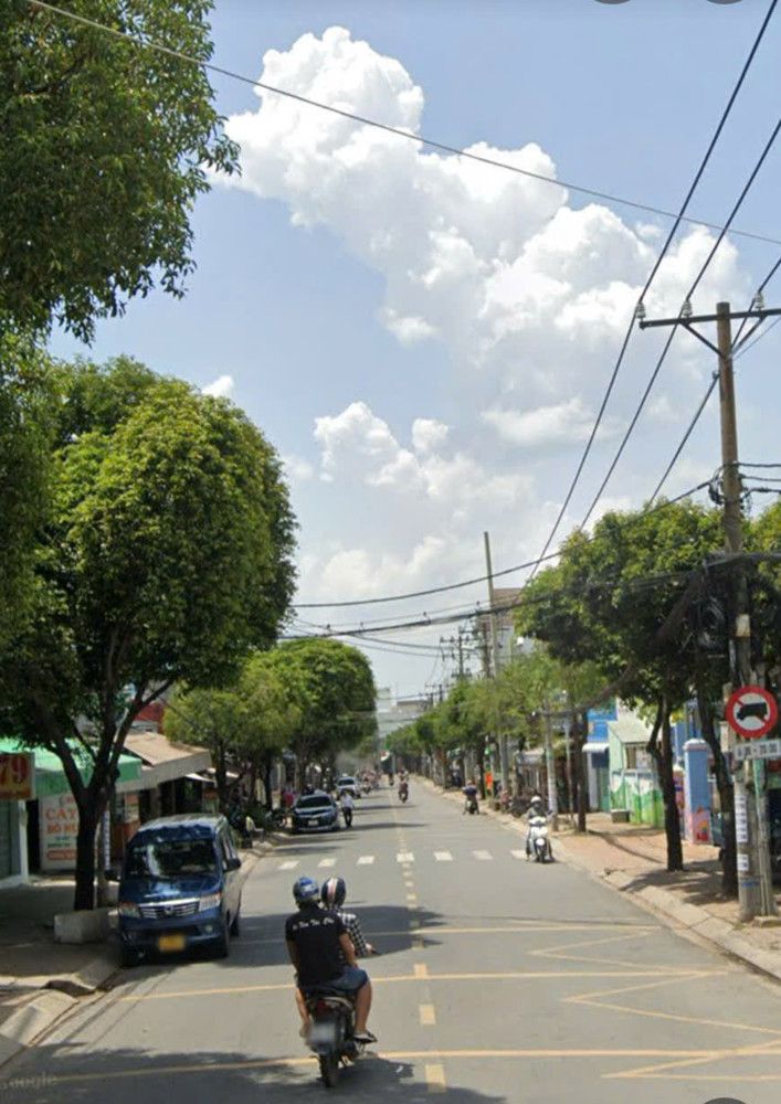 Bán nhà mặt tiền 26x35m giá 65 tỷ Đường Bà Triệu