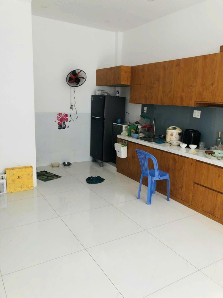 NHÀ ĐẸP HẺM XE TẢI THÔNG – NGUYỄN SƠN, TÂN PHÚ – 3 TẦNG CHỈ 7.3 TỶ