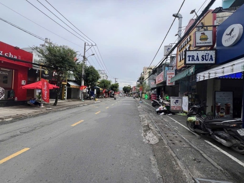 Bán nhà 3 tầng, 3PN, đường 160, Tăng Nhơn Phú A, Q9, TP HCM. DT 100m2, SH, giá 6.7 tỷ