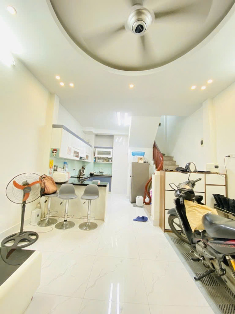 BÁN NHÀ 5 TẦNG NGỌC THỤY- 2 THOÁNG - Ô TÔ ĐỖ CỔNG -NHỈNH 7 TỶ