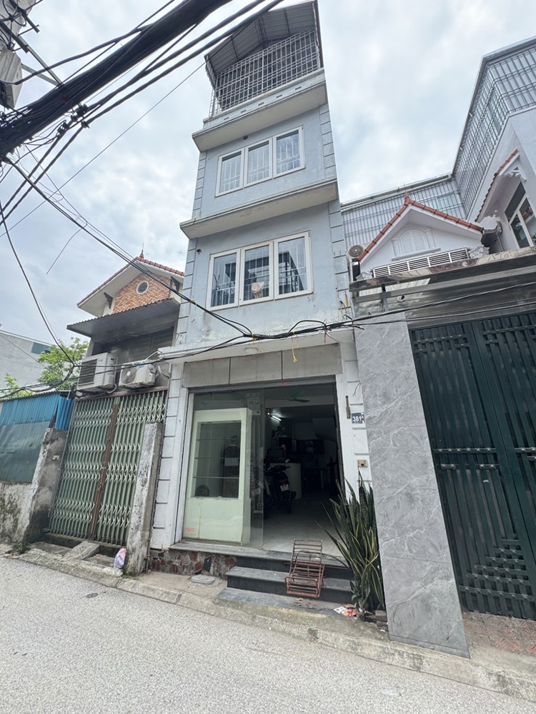 Bán nhà ngõ 405 Ngọc Thuỵ 32m x 3T oto tránh, kinh doanh chỉ nhỉnh 5 tỷ. LH 0936123469