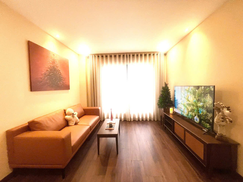  căn hộ luxury 2 phòng ngủ trung tâm TP biển Nha Trang
- 𝐕𝐢̣ 𝐭𝐫𝐢́: Tầng 8 ( số tầng phong