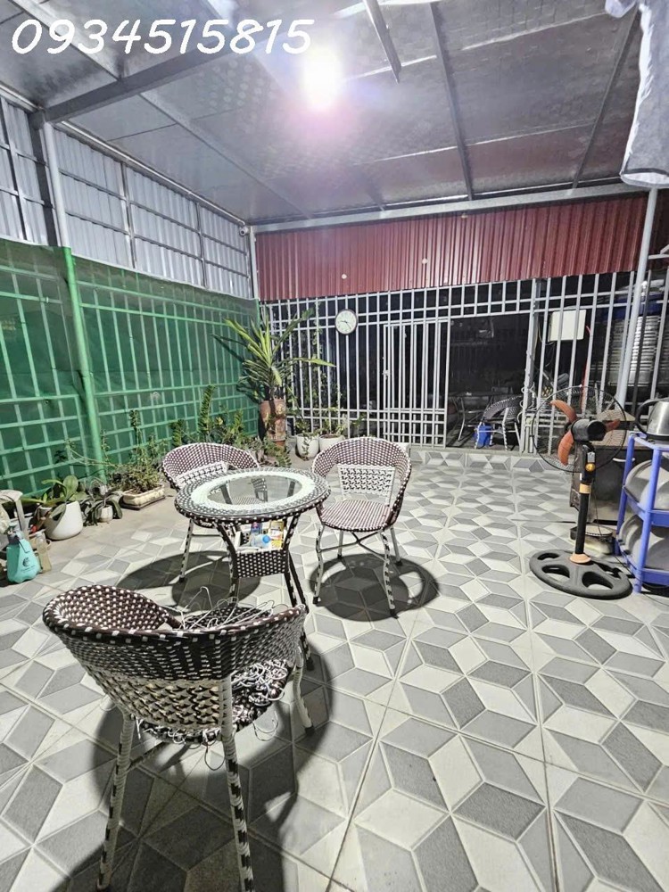 Bán nhà Đê La Thành dân xây, 31m 5 tầng 9,9tir- trung tâm kết nối khu vực Đống Đa