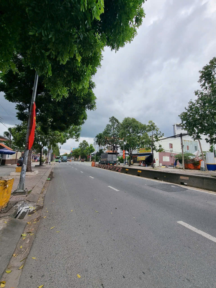 GẤP BÁN CẶP NHÀ MẶT TIỀN SIÊU VIP – ĐƯỜNG 40M LÊ THỊ RIÊNG, P.THỚI AN, Q.12