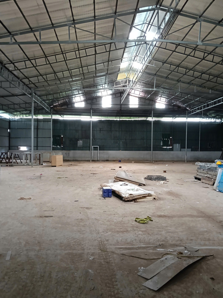 CHO THUÊ 2.800m2 KHO, XƯỞNG, BÃI TẠI VIỆT HÙNG. ĐÔNG ANH