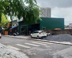 Bán 95m2 đất phân lô Phú Thượng, căn góc 3 mặt đường , ôtô tránh, dừng đỗ giá đầu tư