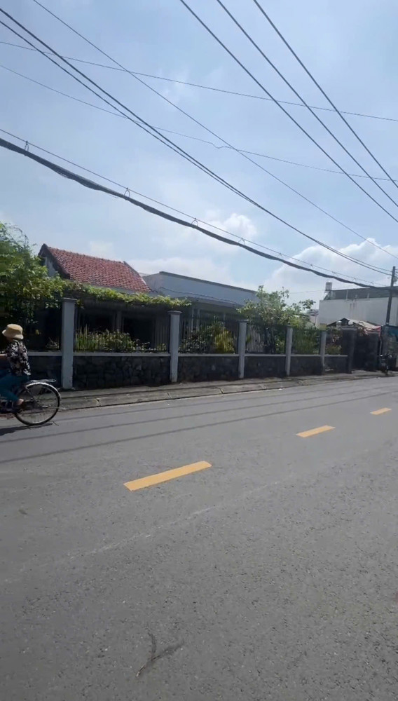 GẤP BÁN NHÀ CẤP 4 (10x20) 2MT NHỰA THÔNG LIÊN XÃ, HM - VỊ TRÍ VÀNG