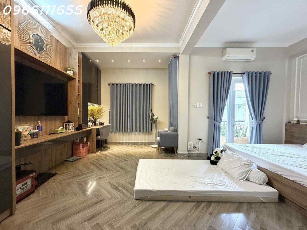 BÁN NHÀ VÕ THỊ SÁU- P.TÂN ĐỊNH- 113M2 (6.4x18) A4 - TRỆT, 3 LẦU, SÂN THƯỢNG - THÔNG ĐINH CÔNG