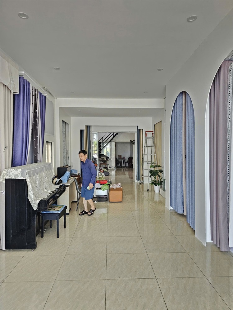 Mặt đường Phạm Văn Đồng – lô 90m² giá 4.x tỷ – kinh doanh cực mạnh  ZALO 0567 222 555