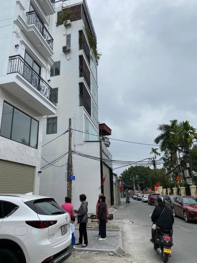 BÁN NHÀ MẶT PHỐ MAI PHÚC 61M2 7 TẦNG MẶT TIỀN 3.7M, 14.5 TỶ