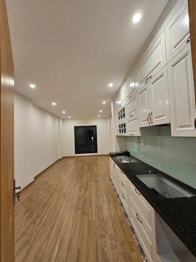 BÁN NHÀ MẶT PHỐ MAI PHÚC 61M2 7 TẦNG MẶT TIỀN 3.7M, 14.5 TỶ