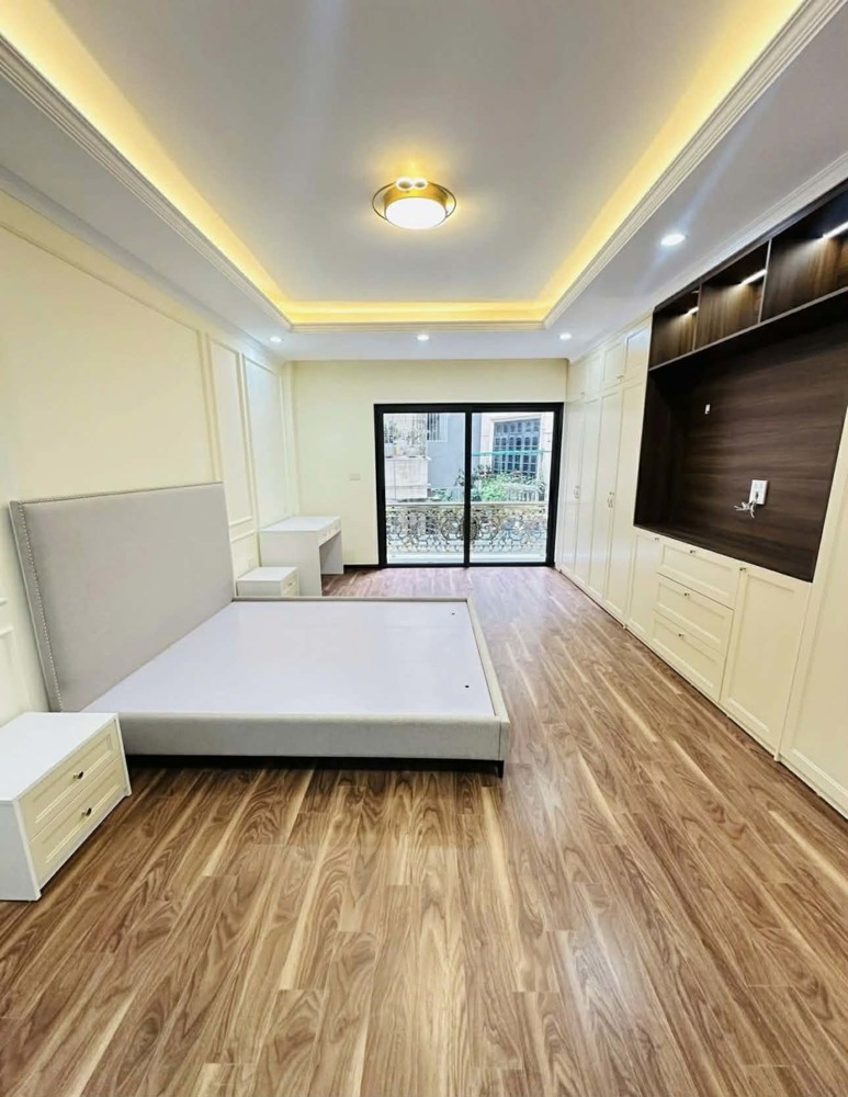 Bán nhà Lạc Trung – Kim Ngưu 80m², gara 2 ô tô, 5 tầng thang máy, gần hồ Thanh Nhàn