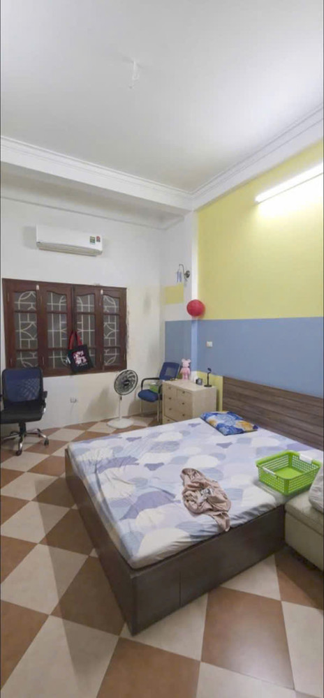 Bán nhà cầu Khương Đình - Sát Vinhomes Galaxy Nguyễn Trãi -40m x 4 tầng chỉ 10,5 tỷ