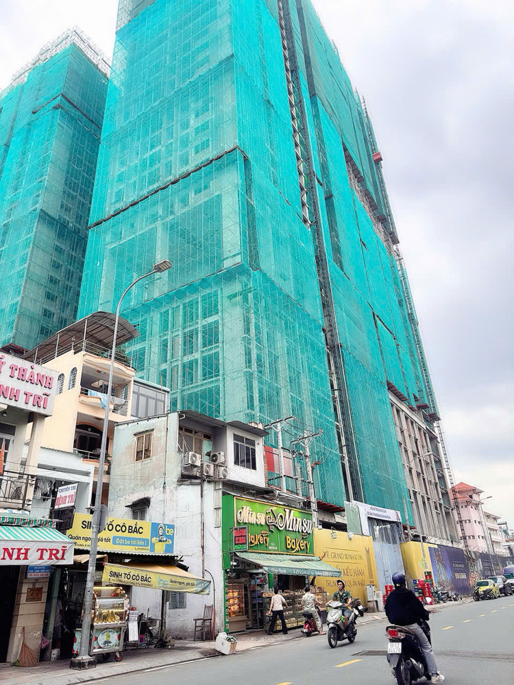 CHÍNH CHỦ 1 ĐỜI - BÁN NHÀ MẶT TIỀN KD Đ.CÔ BẮC, QUẬN 1 - HDT ĐỀU 25TR//TH - VỊ TRÍ HIẾM NHÀ BÁN 