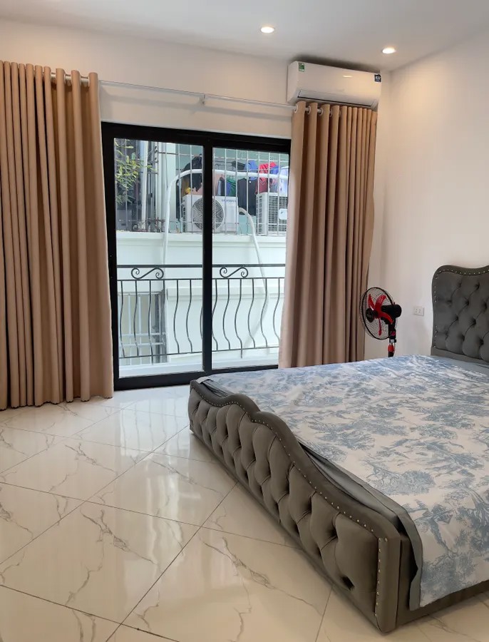 NHÀ MỚI FULL NỘI THẤT GẦN Ô TÔ Phố Nguyễn Văn Linh 34m2 6 Tầng 8 tỷ