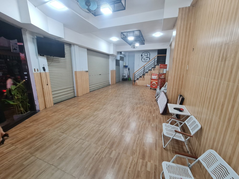 Cho thuê nhà 2 mặt tiền Tân Hương 90m², 4Lầu+ST - CẠNH NGÃ TƯ, CHỢ