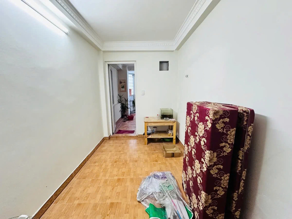 🔥Không Thể Tin : Ô TÔ ĐỖ CỬA - 40M RA PHỐ - DÂN XÂY - Bán nhà KHƯƠNG ĐÌNH