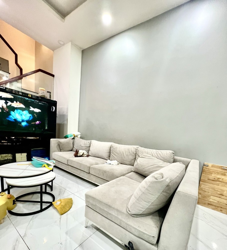 Nhà đẹp 4 tầng – 2 mặt hẻm VIP Âu Cơ, Tân Bình – ở ngay, thu nhập 20tr/tháng!