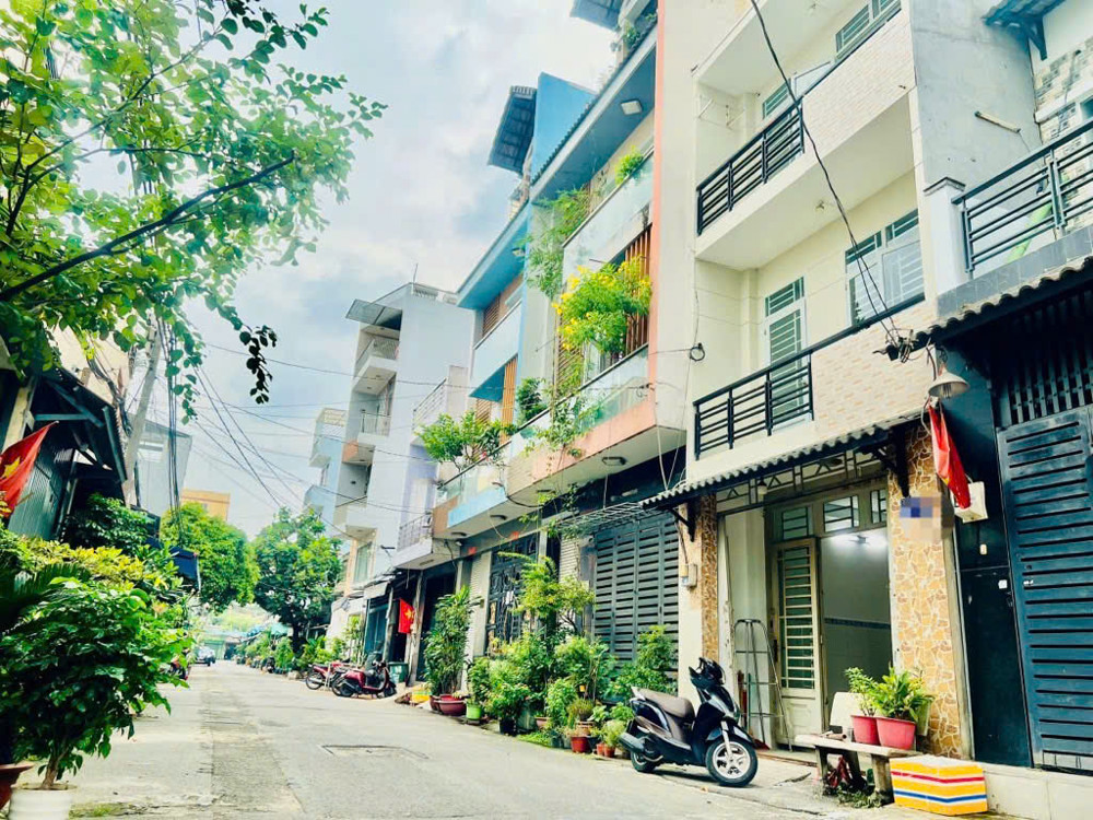 3 TẦNG - 4X10 - ĐƯỜNG XE TẢI - KHU LÊ VĂN QUỚI - CHỈ 5,X TỶ