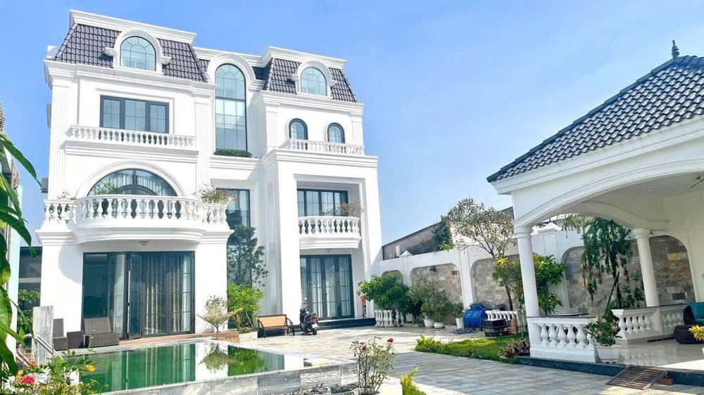 SIÊU BIỆT THỰ NGAY CÔNG VIÊN VÕ THỊ SÁU Q.12  THANG MÁY RIÊNG GIÁ 30T