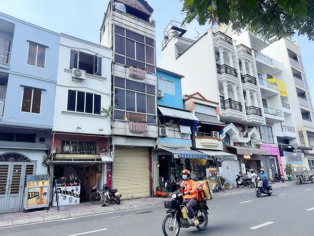 HIẾM - DT 185M2 - BÁN NHÀ 4 TẦNG MT Đ.HOÀNG SA, QUẬN 3 - CẤP PHÉP XÂY BUILDING CAO TẦNG - CHÍNH CHỦ