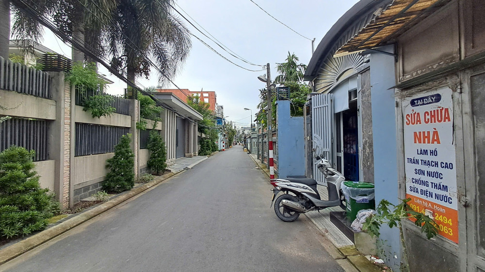 Bán Đất Tặng Nhà Biệt Thự Hẻm Xe Hơi 6m Đường Số 2, Hiệp Bình Phước, Thành Phố Thủ Đức