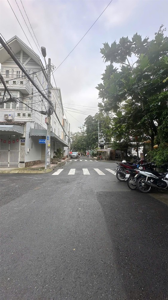 Bán nhà góc 2 mặt tiền An Khánh – đường 9, trệt 3 lầu, giá tốt 14,5 tỷ