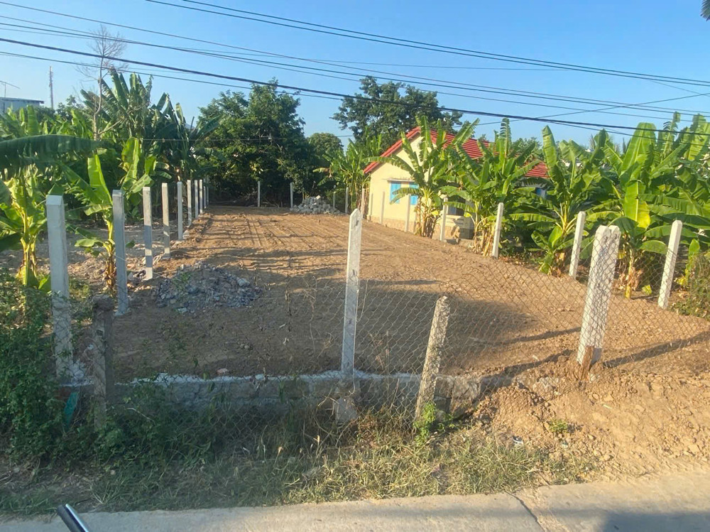 Diên An Ngang 9m Gần Như Full Thổ Cư Mặt Tiền Đường Bà Đội đường đẹp dân đông
Chủ cần bán Lô Đất