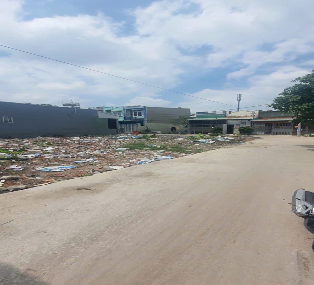 Bán Đất Gần Gigamall Phạm Văn Đồng, Vị trí đẹp, HXH, Chỉ 4 tỷ x