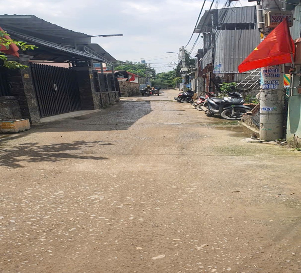 Bán Đất Gần Gigamall Phạm Văn Đồng, Vị trí đẹp, HXH, Chỉ 4 tỷ x