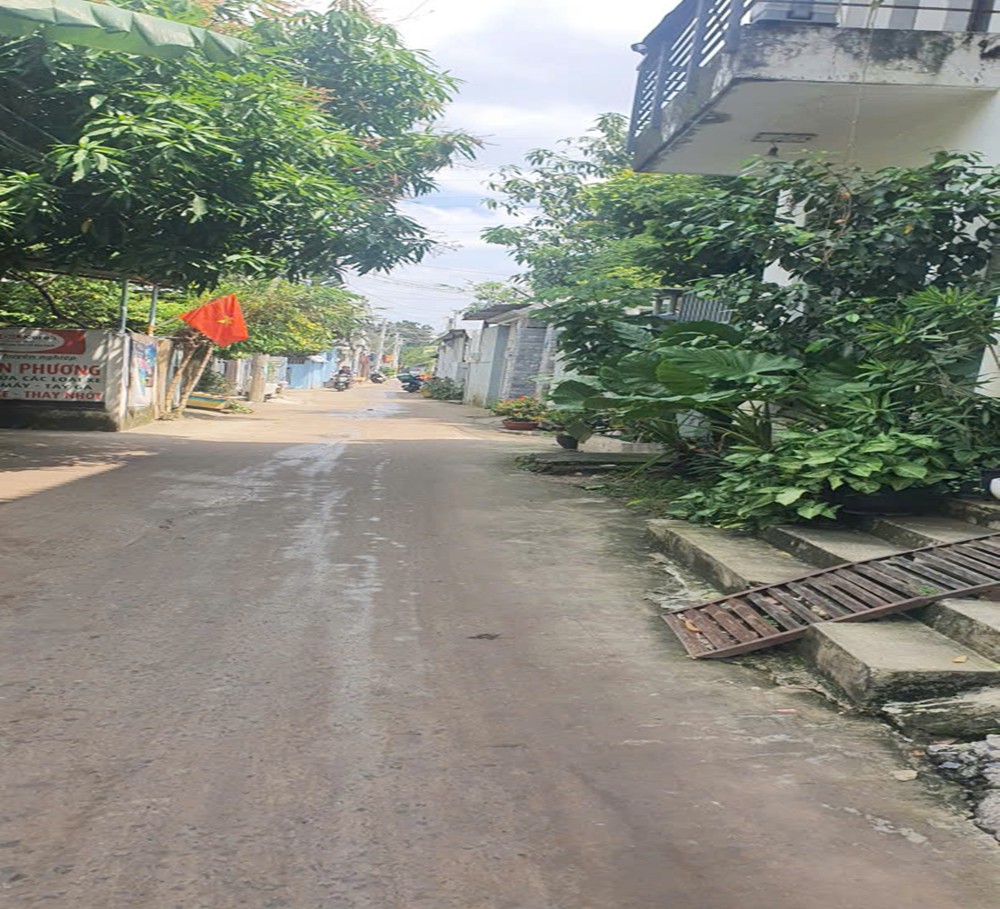 Bán Đất Gần Gigamall Phạm Văn Đồng, Vị trí đẹp, HXH, Chỉ 4 tỷ x