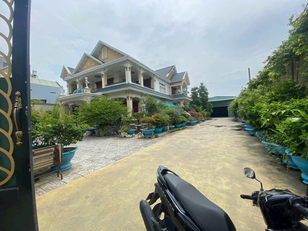 BÁN BIỆT THỰ + XƯỞNG DĨ AN  3.220M² (26 x 80) NỞ HẬU – NGAY TRUNG TÂM HÀNH CHÍNH DĨ AN

HỢP ĐỒNG