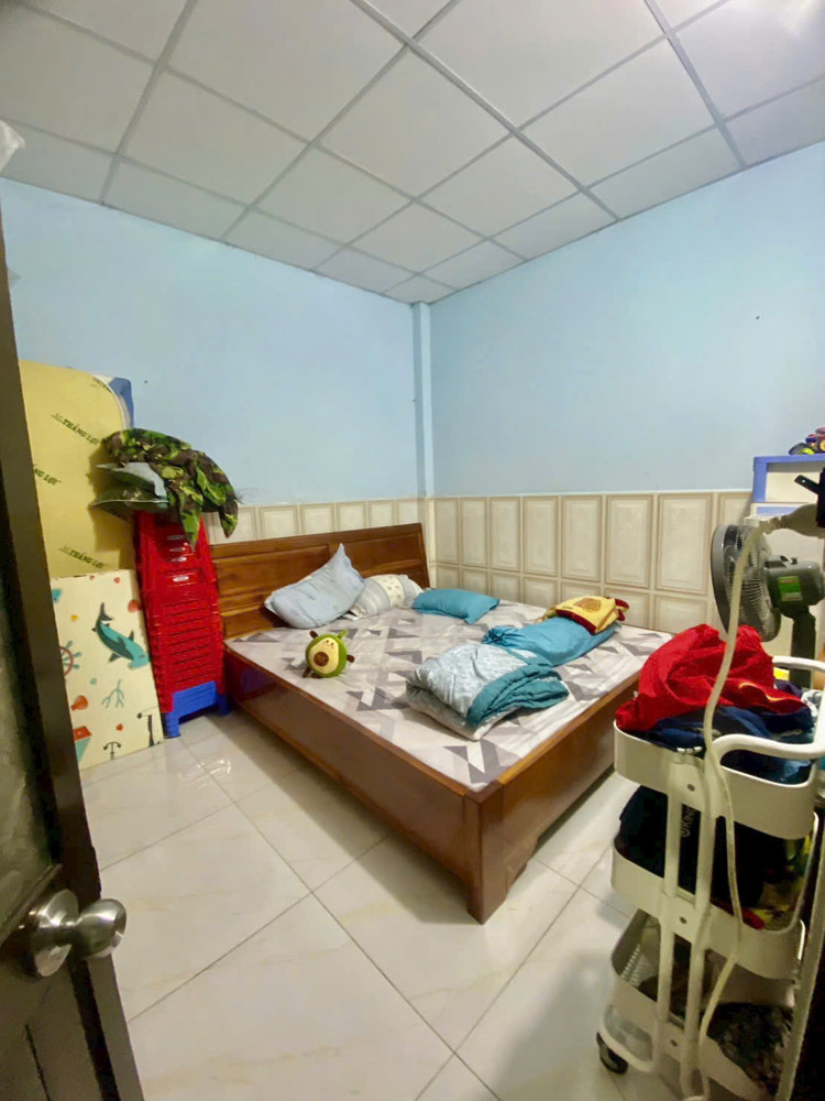 BÁN NHÀ  SHR 4,2X14M TRUNG MỸ TÂY Q12 HẺM XE HƠI GẦN TÂN BÌNH CHỈ 3,3 TỶ TL