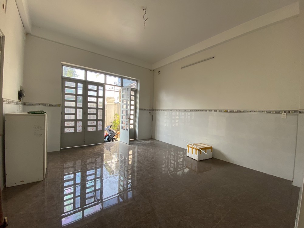 Bán Lô Đất Tặng Dãy Căn Hộ Dịch Vụ Mặt Tiền Hẻm 686 Quốc Lộ 13, Hiệp Bình Phước , Thành Phố Thủ Đức