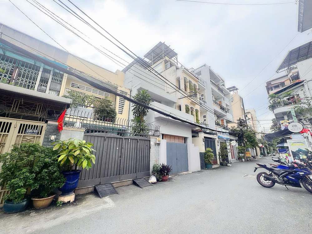 CHÍNH CHỦ 1 ĐỜI - BÁN NHÀ 3 TẦNG HXH 8M Đ.TRƯỜNG SA, QUẬN 3 - NGANG HIẾM 5,5M*20M - XUNG QUANH DÂN