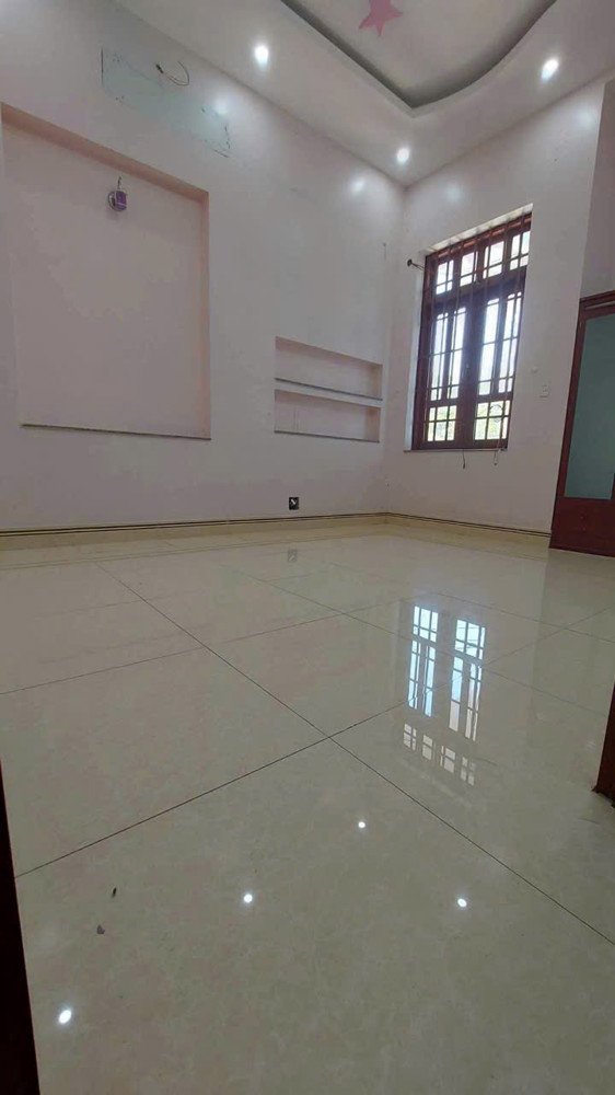 CHO THUÊ NHÀ ĐẸP MẶT TIỀN ĐƯỜNG NGUYỄN HUỆ – NGAY CHỢ MỚI, HUYỆN TRẢNG BOM, TỈNH ĐỒNG NAI