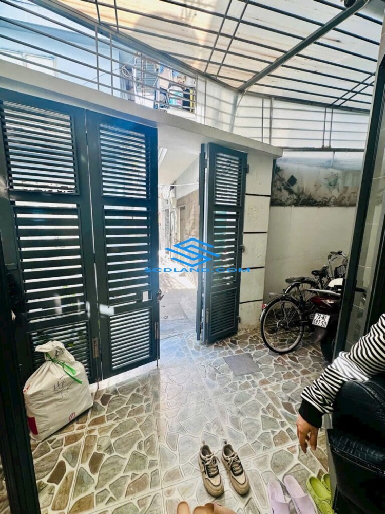 Bán Nhà 3 Tầng Hẻm Lạc Long Quân Phường Phước Tân – 54m² – Giá 4 Tỷ  Nhà Đẹp Giá Tốt