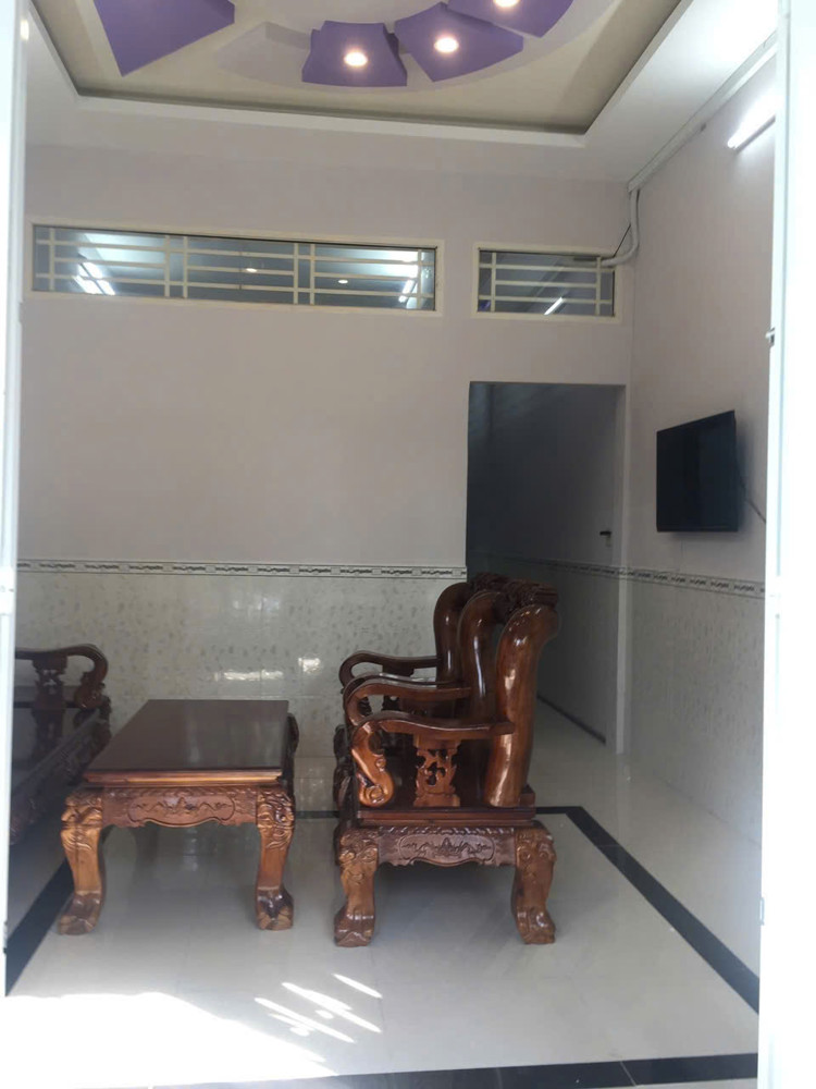 73. Nhà 5 triệu 2 phòng ngủ Phạm Ngọc Hưng