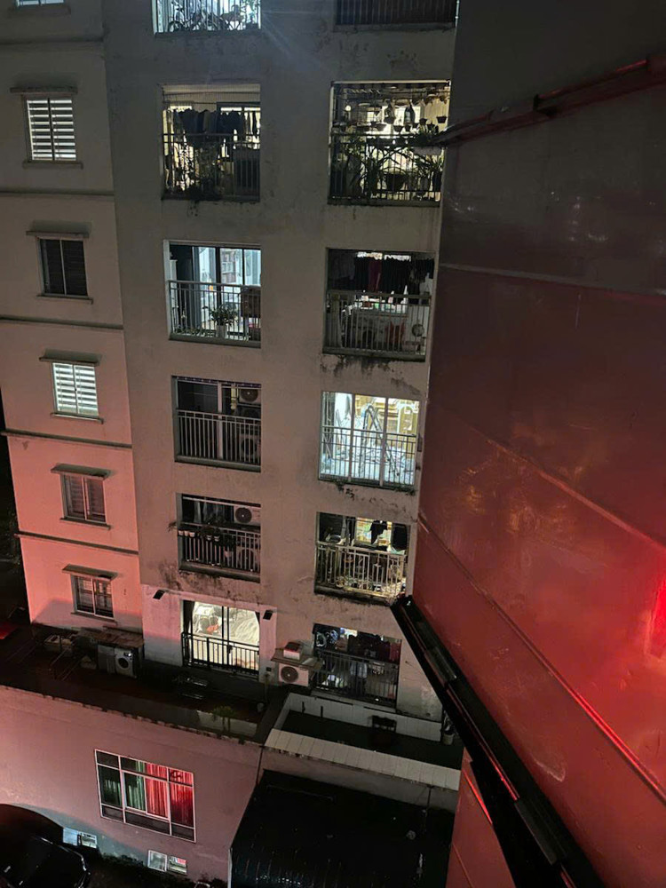 Cần bán gấp nhà Văn Miếu 46m 6 tầng, thang máy, gần ô tô hơn 12 tỷ