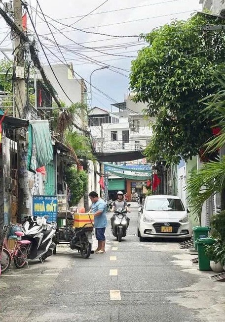 NHÀ ĐẸP, 2 TẦNG - 2PN - BÌNH TÂN - 4X12 - NHỈNH 4 TỶ